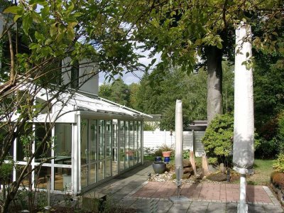 POCHERT IMMOBILIEN - Mehrgenerationenhaus oder Kapitalanlage: 3-Familienhaus in bester Lage Nähe UNI