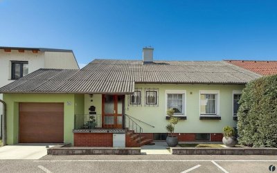 Charmante Doppelhaushälfte mit großem Garten zu mieten