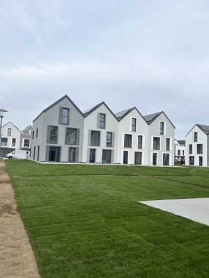 Neubau-Reihenmittelhaus in Köfering bei Regensburg