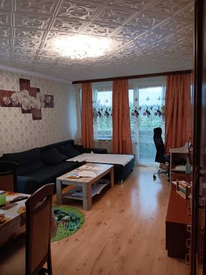 Eine große und helle  4-Zimmer-Wohnung in 87600, Kaufbeuren mit Bergblick