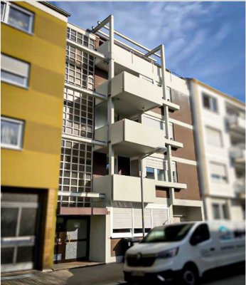 Sanierte Attraktive 2-Erdgeschosswohnung in guter Lage zu Verkaufen