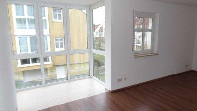 Wunderschöne Familienwohnung im Grünen mit zwei Balkonen!