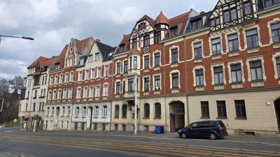 Helle 2-Zimmer-Wohnung mit Balkon  
in ruhiger Lage - modernisiert und komfortabel