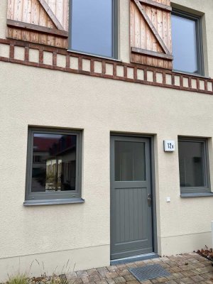 Wohnung? Haus mit kleinem Garten/Terrasse? Besichtigung Sa, 14.02. um 13:15 Uhr - Treff Ahornweg 2