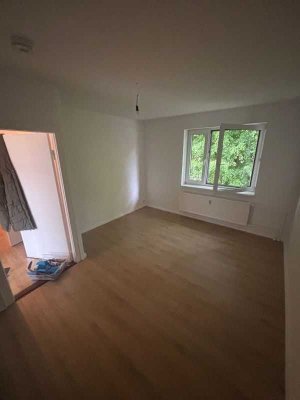 Schöne 2 Zimmer Wohnung zum 01.07.2025 zu vermieten