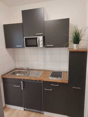 REGENSBURG * STUDIEREN LEICHT GEMACHT * (WhgNr. E 32)