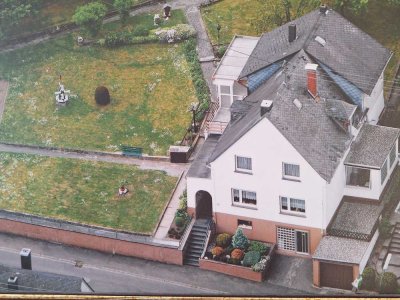 Geräumiges Einfamilienhaus mit Garage in Bullay