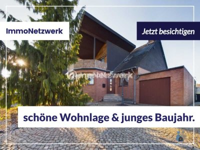 TOPANGEBOT****großzügige DHH mit Garage und 4 Stellplätzen in toller Wohnlage***TOPANGEBOT