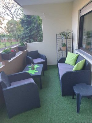 Zuhause mit 2,5 Zimmern und Balkon in Ludwigshafen