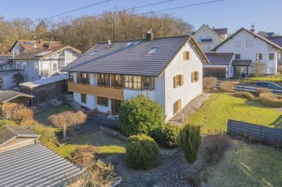 Gepflegtes Einfamilienhaus mit ausgebauten Dachstudio in sehr ruhiger Lage von Lobsing