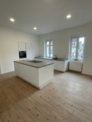 Hochwertige Wohnung in zentraler Lage von KL
