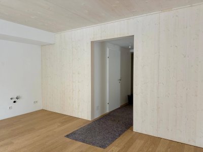 GRÜNE STADTVILLEN - 3 Zimmer mit sonnigem Innenhof-Balkon | Südseite - Holzbauweise | Provisionsfrei!