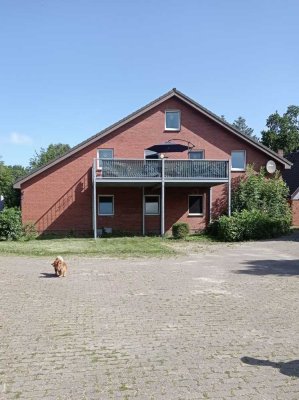 Helle 5- Zimmer-Wohnung mit Sauna und großem Balkon