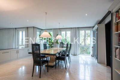 Luxuriöse Villa auf einem weitläufigen Anwesen!