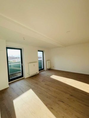 Exklusive 2-Raum-Dachgeschosswohnung mit Balkon. Möbliert.