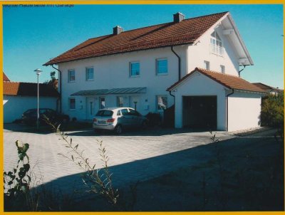 Doppelhaushälfte in gehobener Ausstattung in Pocking Süd ab 01.07.2025 zu vermieten