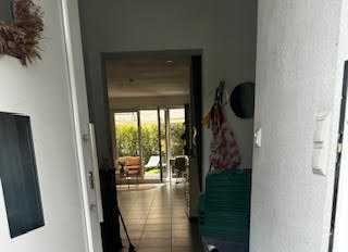 Attraktives 4-Zimmer-Reihenendhaus mit EBK in Dreieich