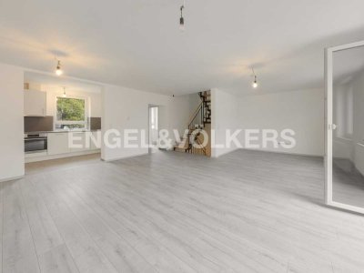 Neuer Lifestyle auf drei Etagen - Modernes und großzügiges Mittelhaus – Kernsaniert & Bezugsfertig!