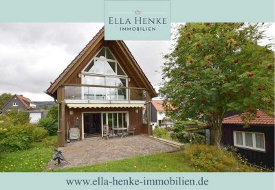 Großes, gepflegtes Haus in toller Lage mit Einliegerwohnung, Sauna + Blick in die Natur...