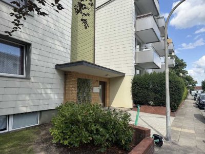 1-Zimmer-Dachgeschosswohnung mit Einbauküche