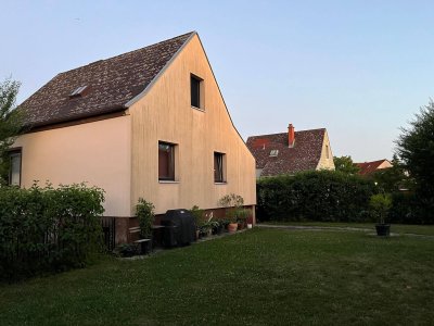 Grundstück in 2481 Achau mit Alt-Bestand und traumhaften Garten inkl. Pool