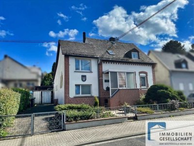 Kompaktes Einfamilienhaus mit schönem Grundstück in Hilgert!