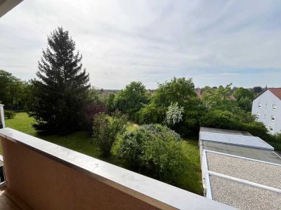 Renovierte 3,5-Zimmer-Wohnung mit Balkon in Herzogenaurach