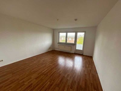 Attraktive 2-Zimmer-Wohnung mit Balkon und Tageslichtbad zum 16.08.2025 neu vermietbar!