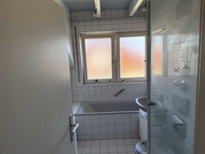 Helle, möblierte 2,5-Zimmer-Wohnung in Filderstadt-Bernhausen (Übergangsvermietung 3 Monate)