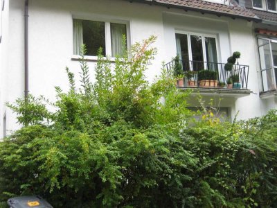 3 ZKB im Grünen mit Aussicht auf die Bielefelder Sparrenburg nahe der Altstadt