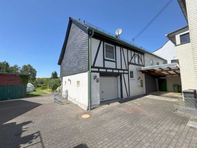 Einfamilienhaus auf großzügigem Areal – Wohnen mit Substanz und Perspektive