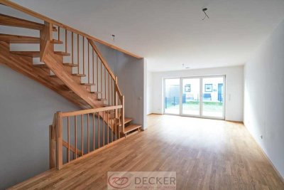 Modernes Wohnen mit Stil – Erstbezug in naturnaher Umgebung ++Decker Immobilien++