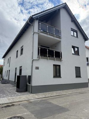 Neue 3-Raum-Wohnung mit Balkon in Bürstadt