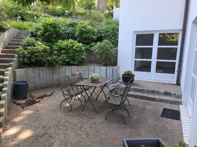 modernisierte 2-Raum-SOUTERRAIN-Wohnung mit Terrasse in Idylischer Wohnlage