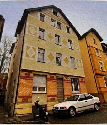Zimmer frei in ruhiger 4er-WG in Stuttgart-Untertürkheim!