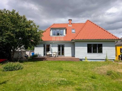 Anfragestopp! Saniertes 5-Zimmer-Einfamilienhaus Karlshof auf Eigenland von privat