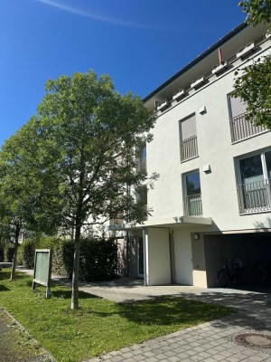 Lichtdurchflutete 2-Zimmer-Wohnung mit Südbalkon in ruhiger Wohnlage