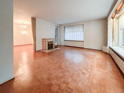 Herrschaftlich wohnen in Bestlage – 5 Zimmer mit Kamin direkt am Bürgerpark