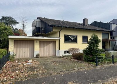 Zweifamilienhaus auf Traumgrundstück – Wohnen im Grünen in Bestlage - Provisionsfrei