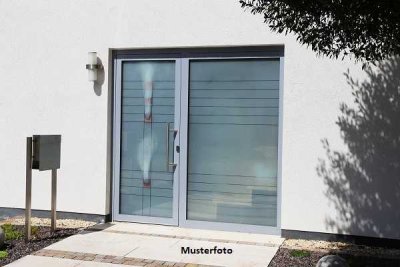 Einfamilien-Doppelhaushälfte mit Garage