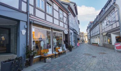 Stilvoll modernisiertes Zweifamilien-Fachwerkhaus mit Gewerbeeinheit im Herzen der Goslarer Altstadt
