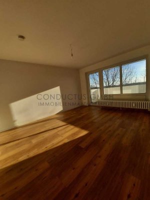 Helle 3-Zimmer-Wohnung mit Balkon und modernem Bad in Rentfort