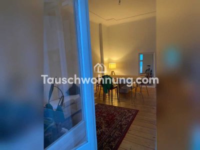 Tauschwohnung: 2 Zimmer Altbauwohnung mit Balkon und Badewanne