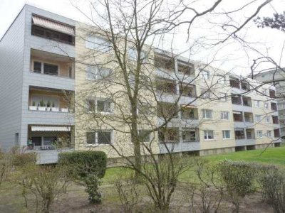 +++ GUT GESCHNITTENE SANIERUNGSBEDÜRFTIGE 3 ZI.-ETW AM SCHWARZEN BERGE