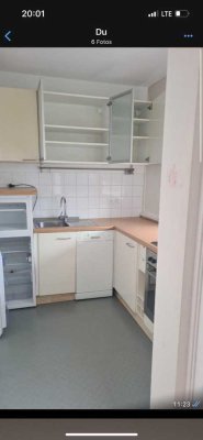 Große  1 Zimmer Wohnung mit Balkon und EBK in Ottobrunn