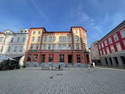 Wunderschönes 1-Zimmer Apartment mit EBK, Balkon, Keller und Stellplatz in der Meininger Innenstadt