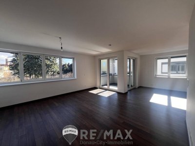 "Wohnung mit Balkon und Parkplatz"
