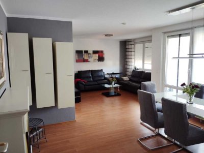 Helle 3-Zimmer-Wohnung mit EBK und Balkon in toller Lage