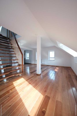 SCHICK mit EBK und begehbarem Kleiderschrank inkl. Schranksystem!