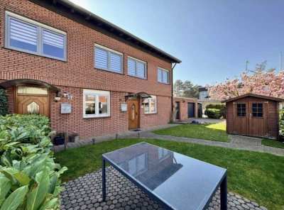 Freundliche 4-Zimmer-Wohnung mit Balkon in Neuss